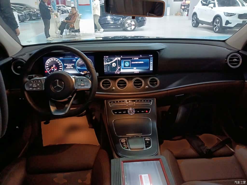Mercedes-Benz E-Class, 2019 6