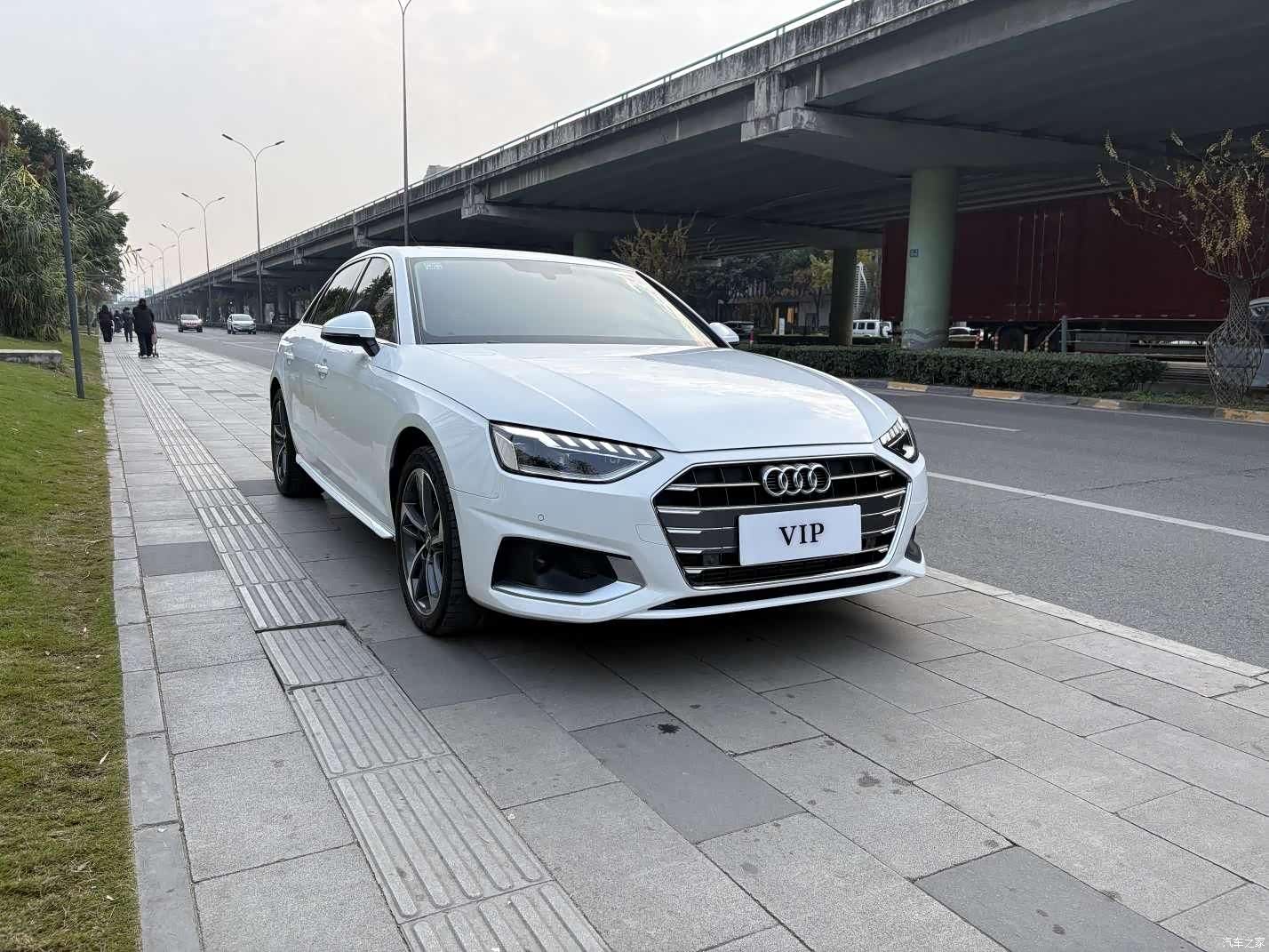 Audi A4L, 2021 3