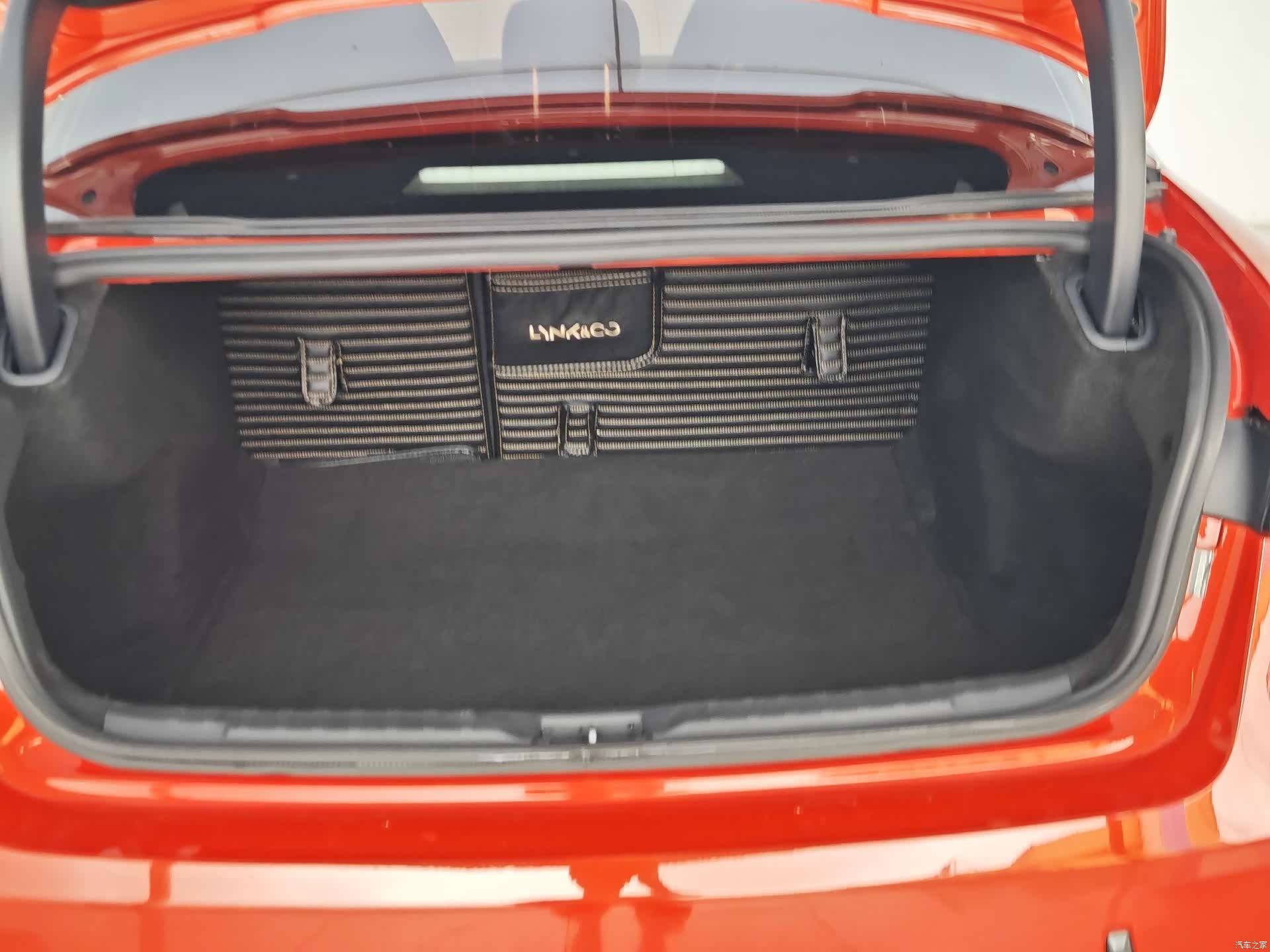Lynk & Co 01, 2019 18