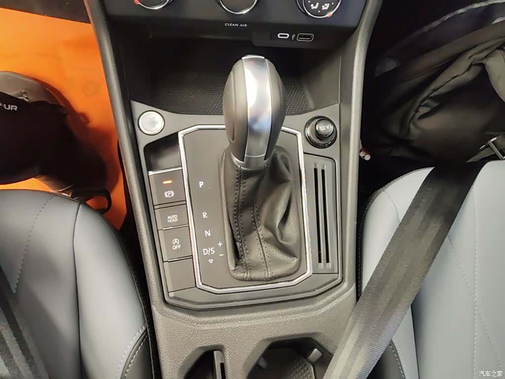 Volkswagen Lavida, 2024 14