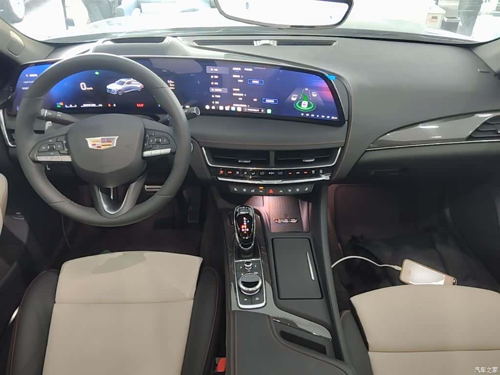 Cadillac CT5, 2025 10