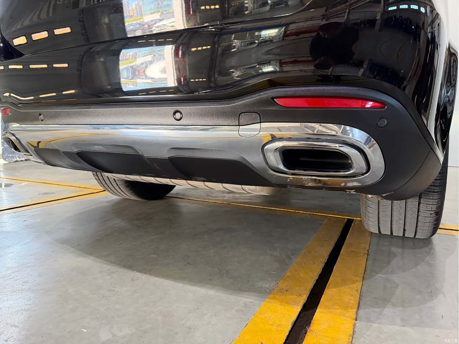 Mercedes-Benz GLS, 2023 все фото