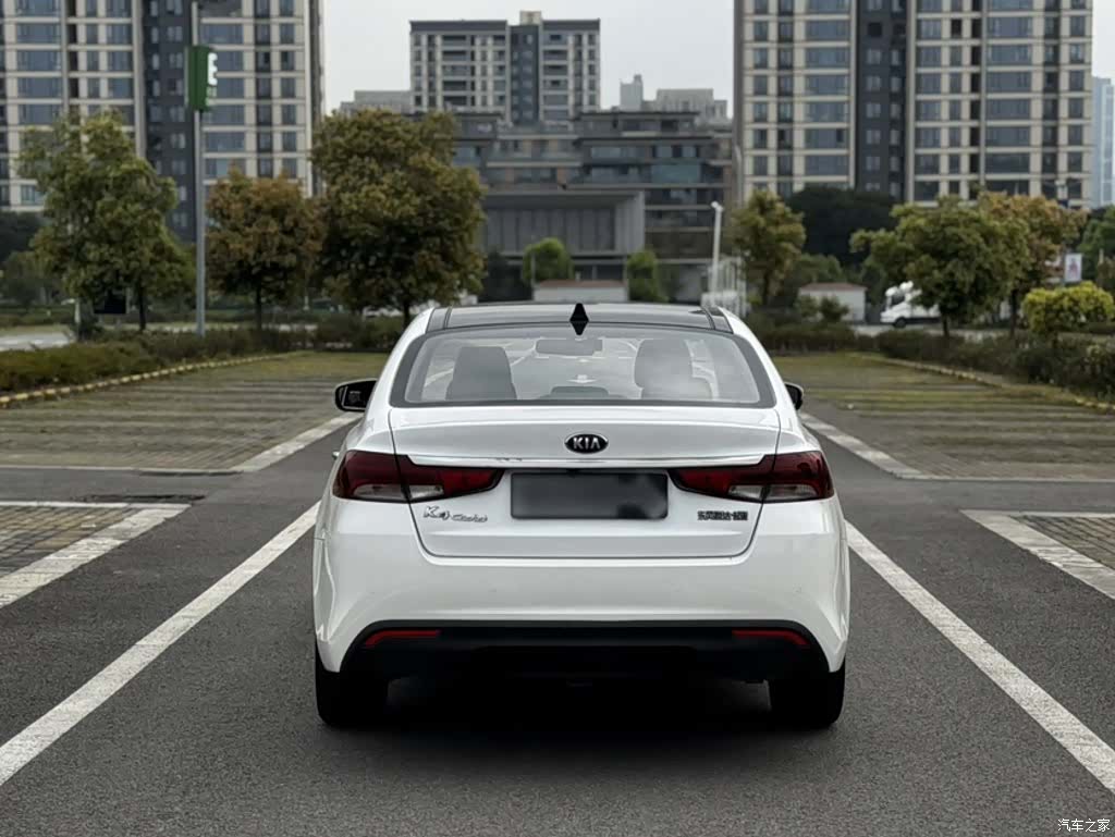 Kia GLS, 2019 24