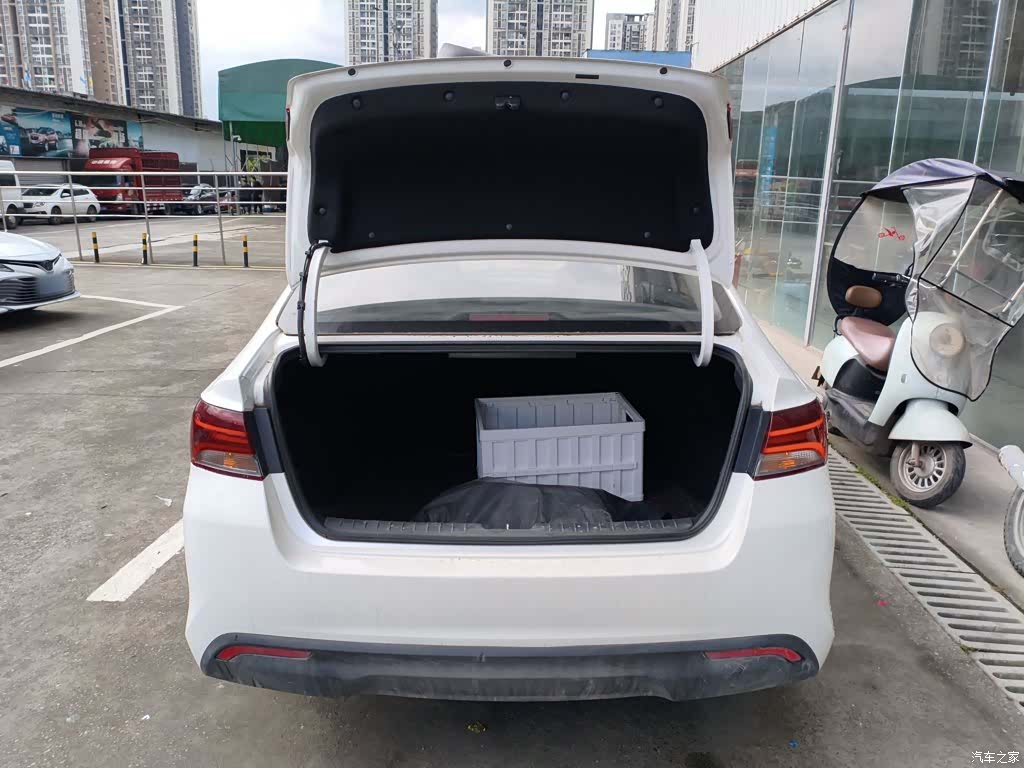 Kia GLS, 2019 9