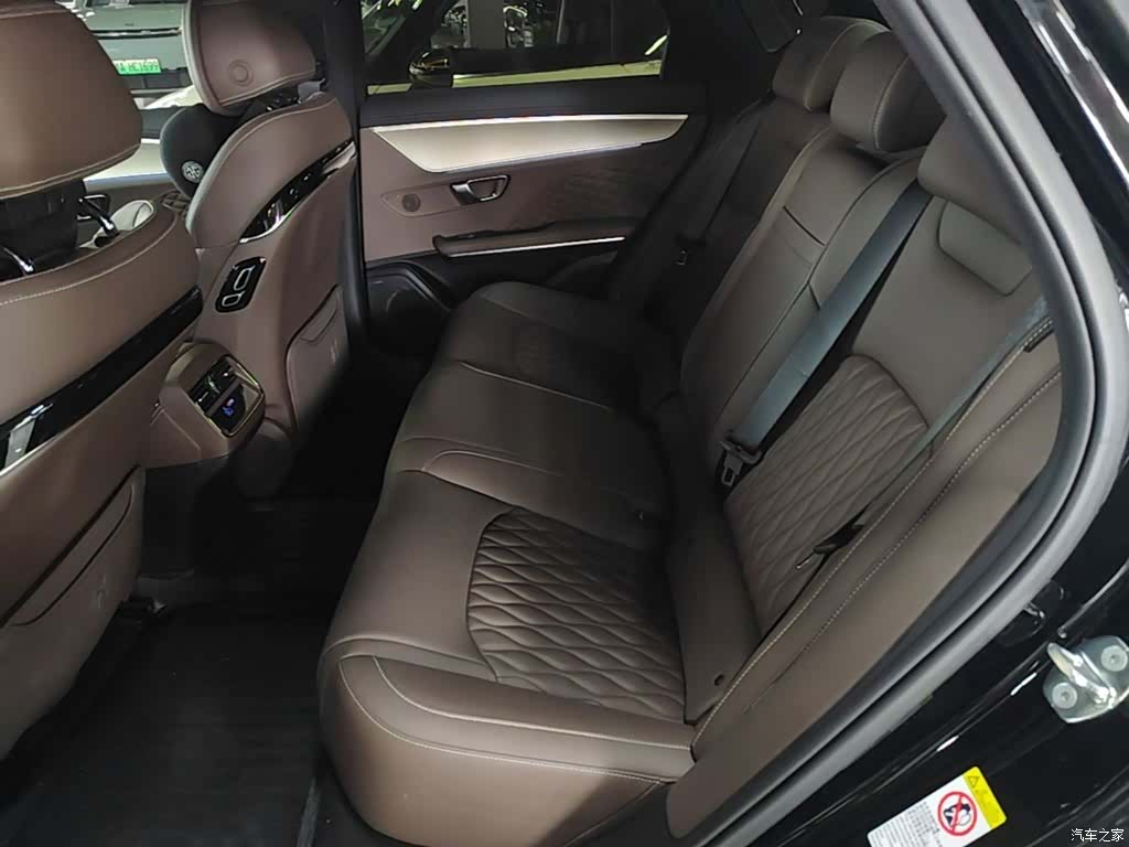 BYD Han, 2024 17