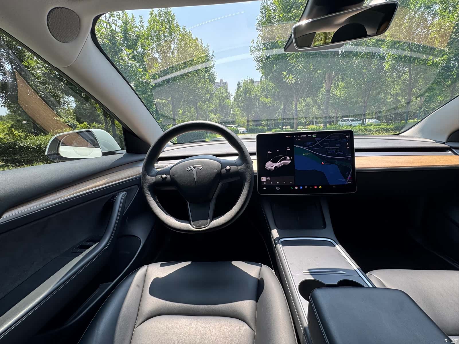 Tesla Model 3, 2022 7