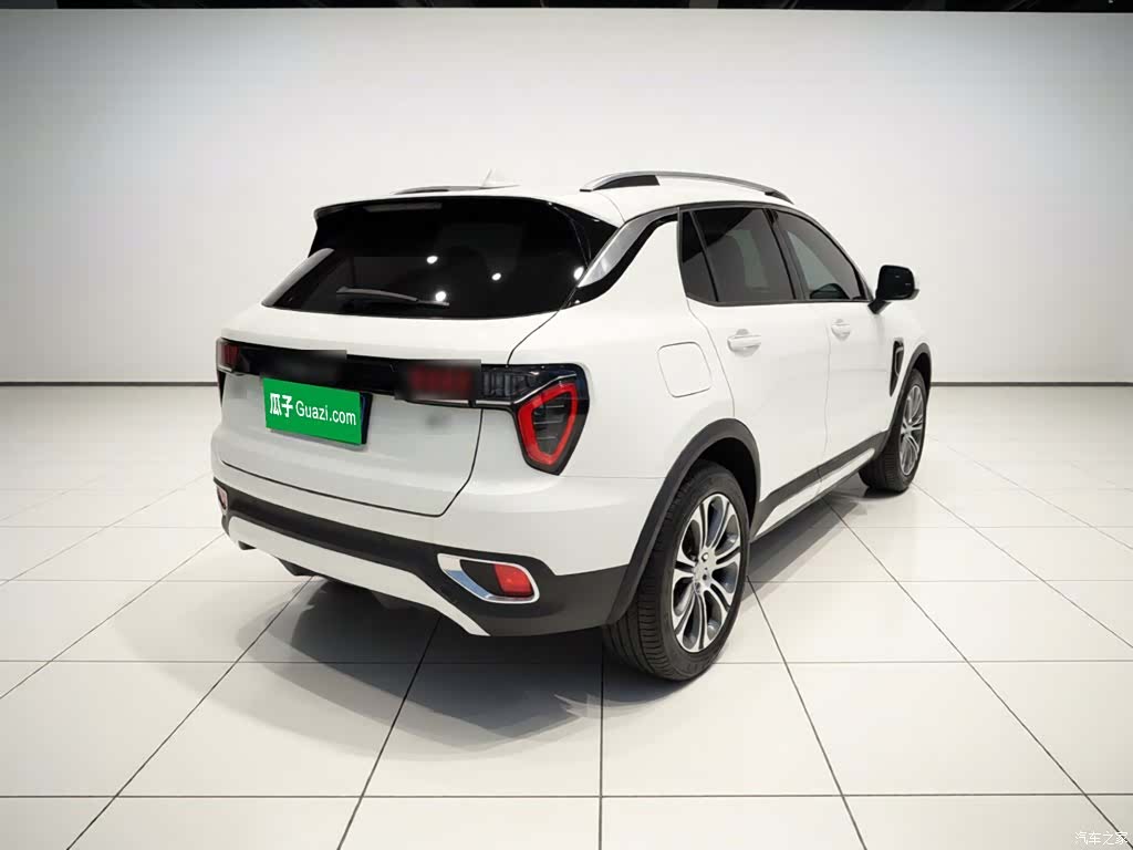 Lynk & Co 01, 2019 все фото