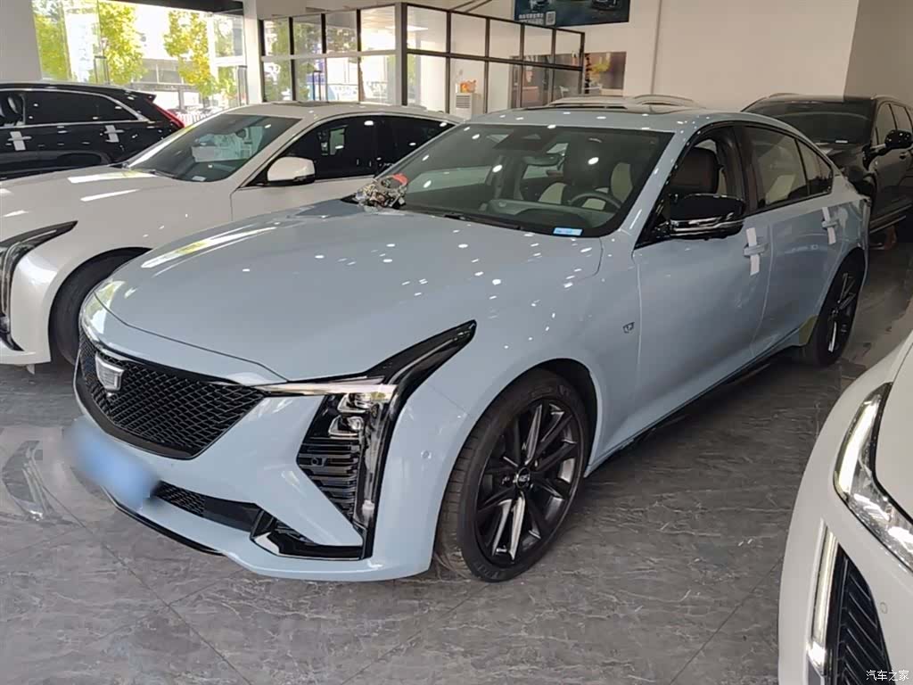 Cadillac CT5, 2025 2
