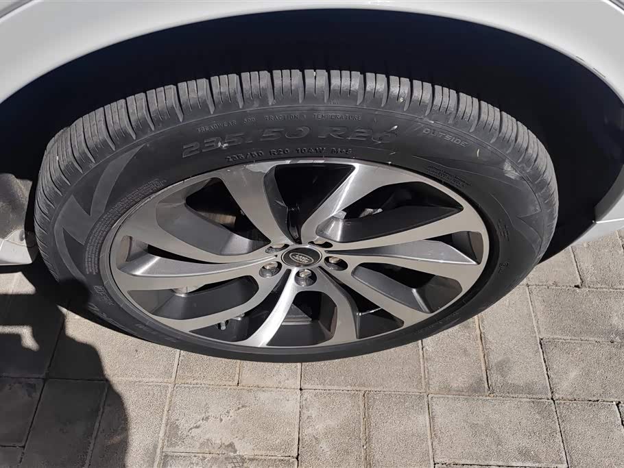 Land Rover Discover sports