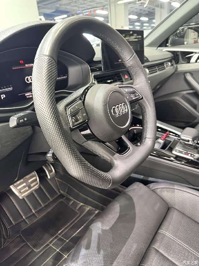 Audi A4L, 2023 4