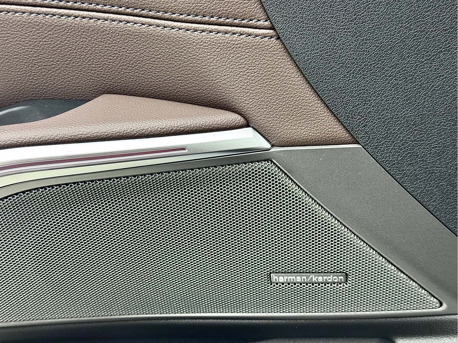 BMW 3 Series, 2025 19