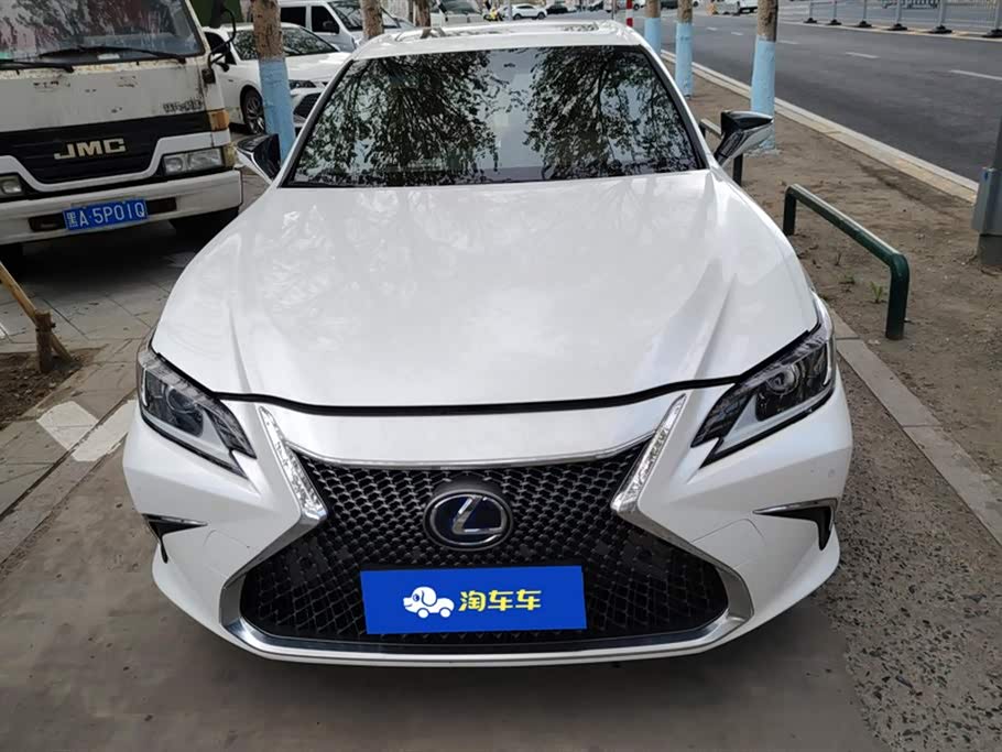 Lexus ES Lexus ES