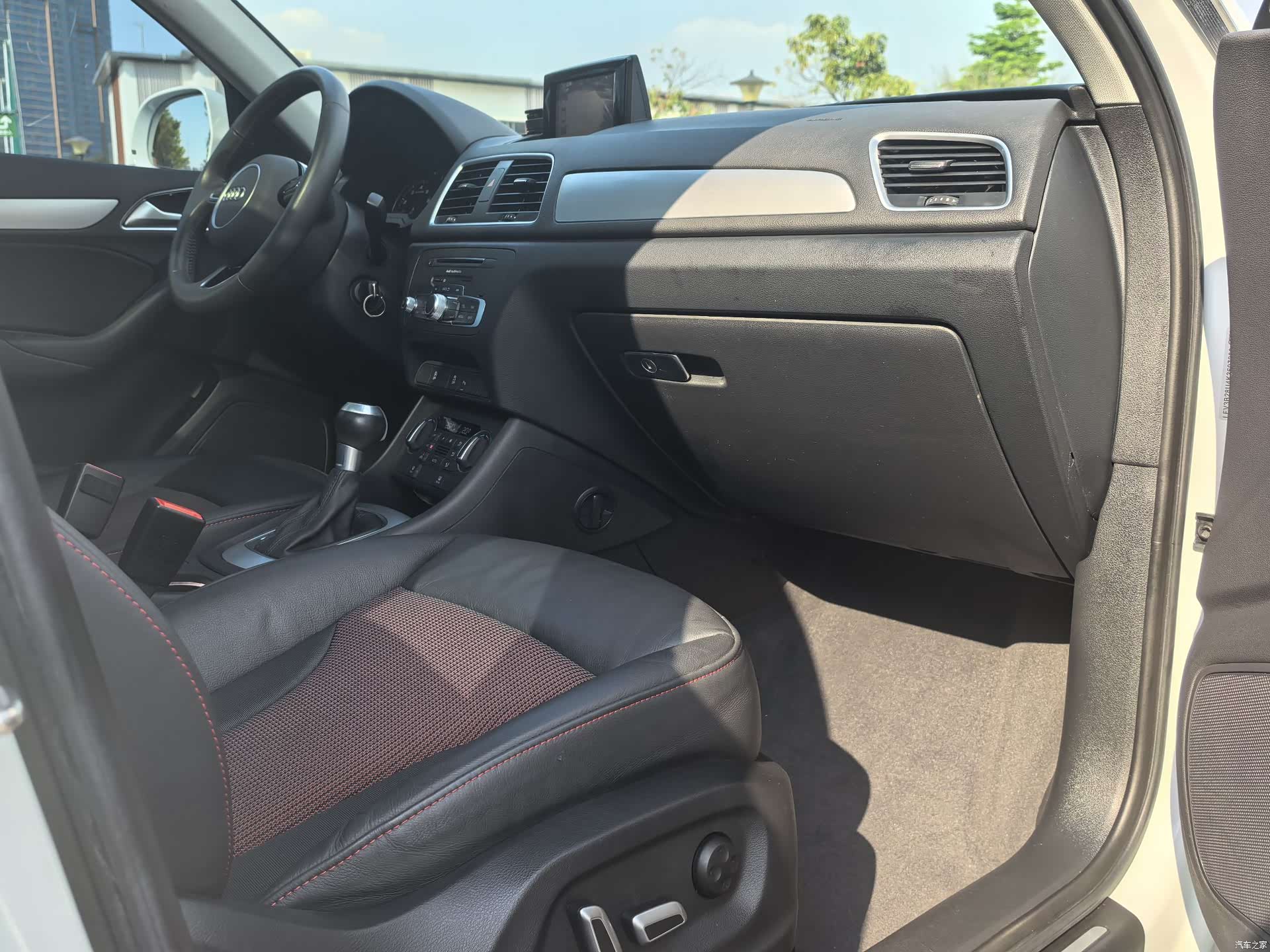 Audi Q3, 2019 12