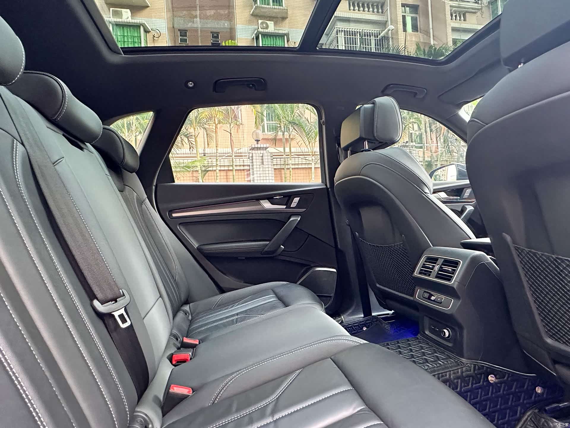 Audi Q5L, 2024 8
