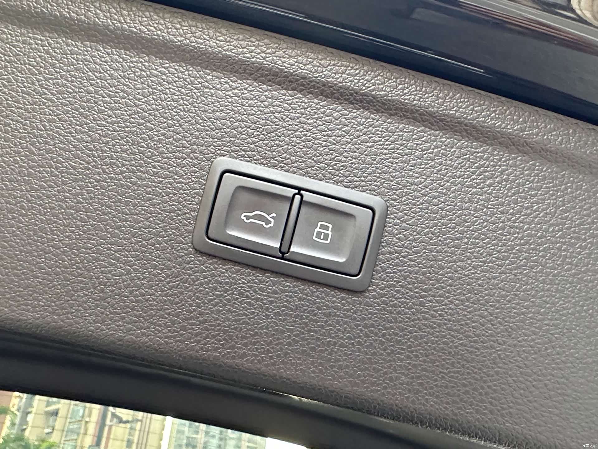 Audi Q5L, 2024 21