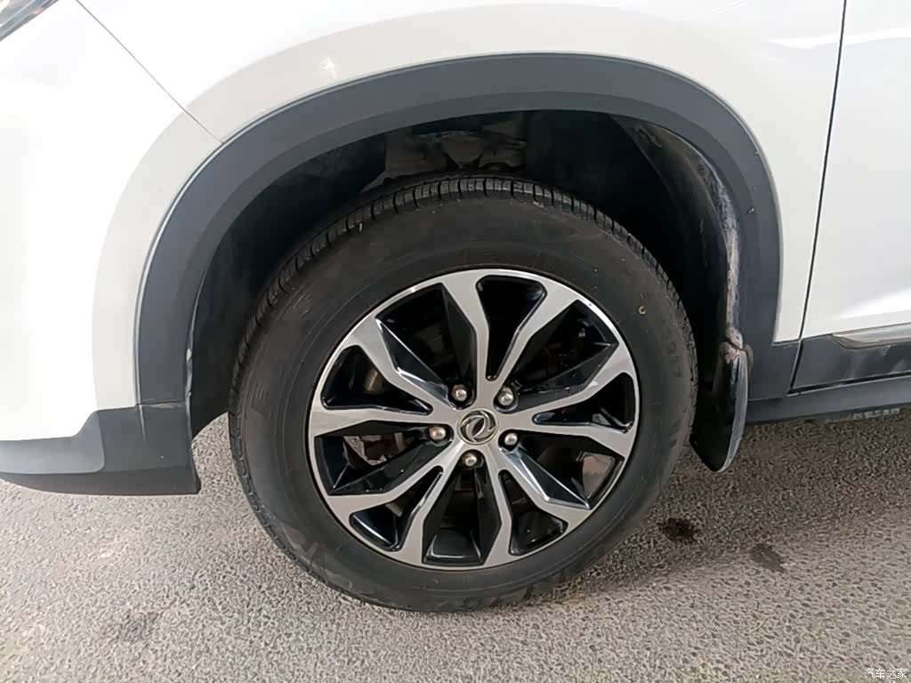 DongFeng X5, 2017 23