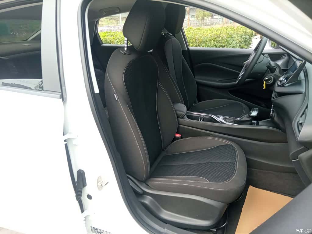 Buick Verano, 2023 20