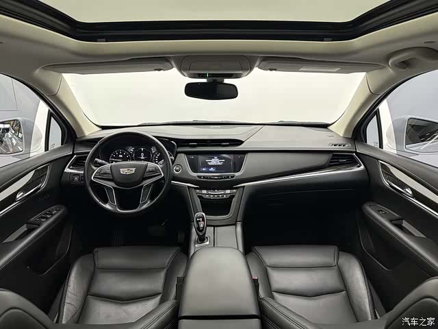 Cadillac XT5, 2017 9