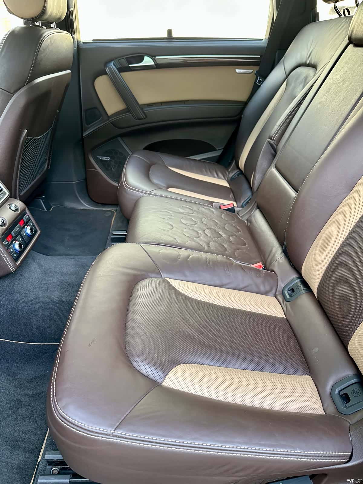 Audi Q7, 2011 38