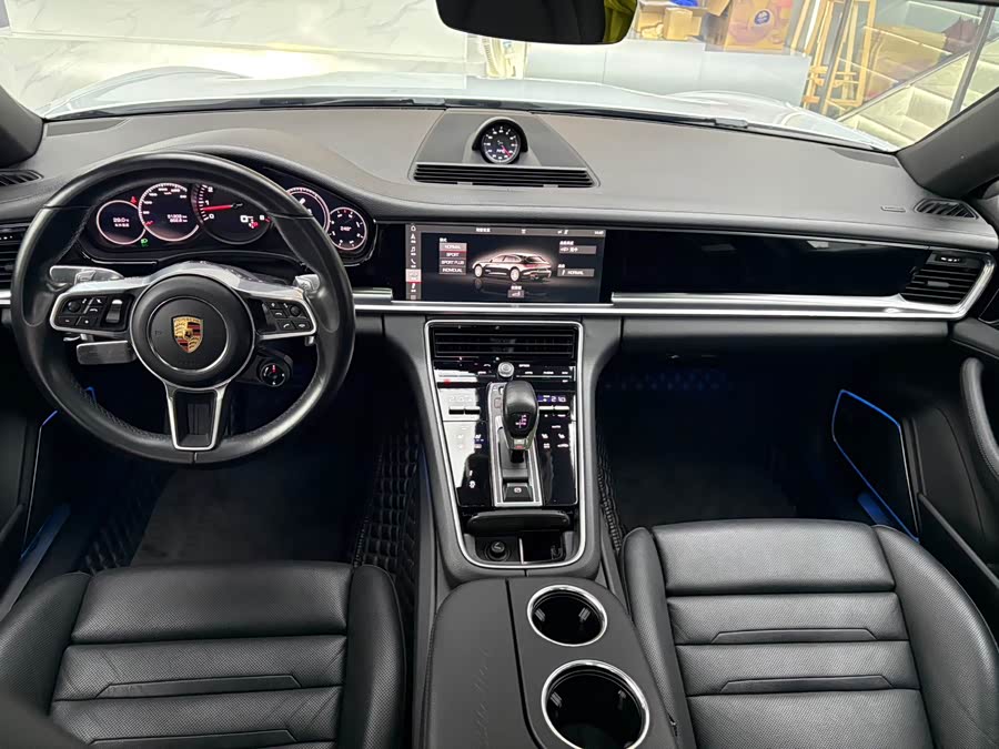 Porsche Panamera 2019, фото 6