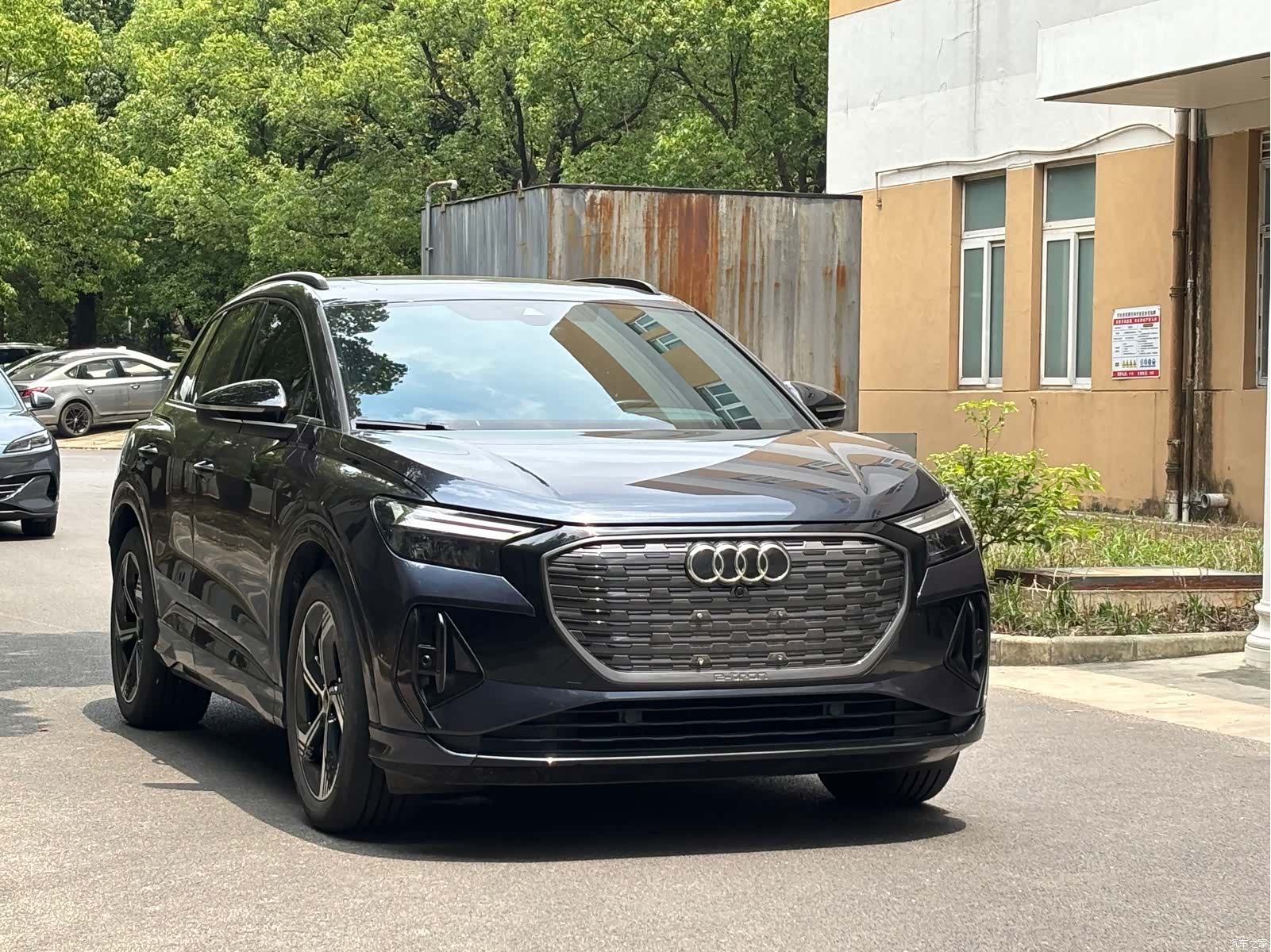 Audi Q4 e-tron, 2023 2