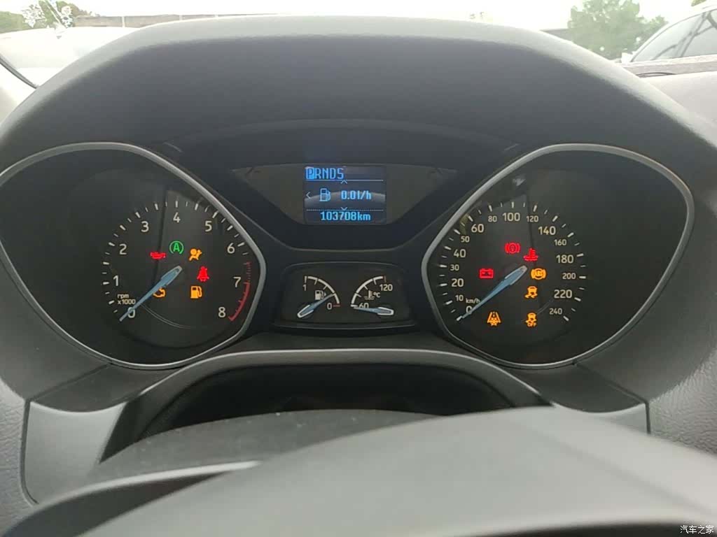 Ford Focus, 2016 8