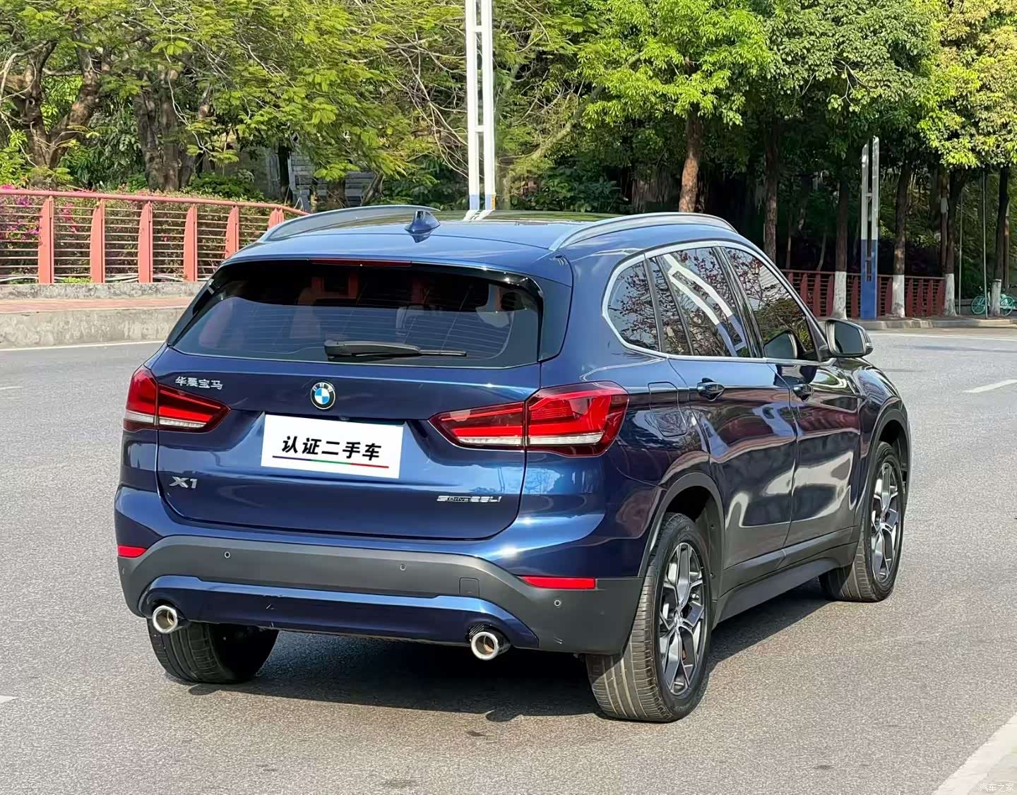 BMW X1, 2020 все фото