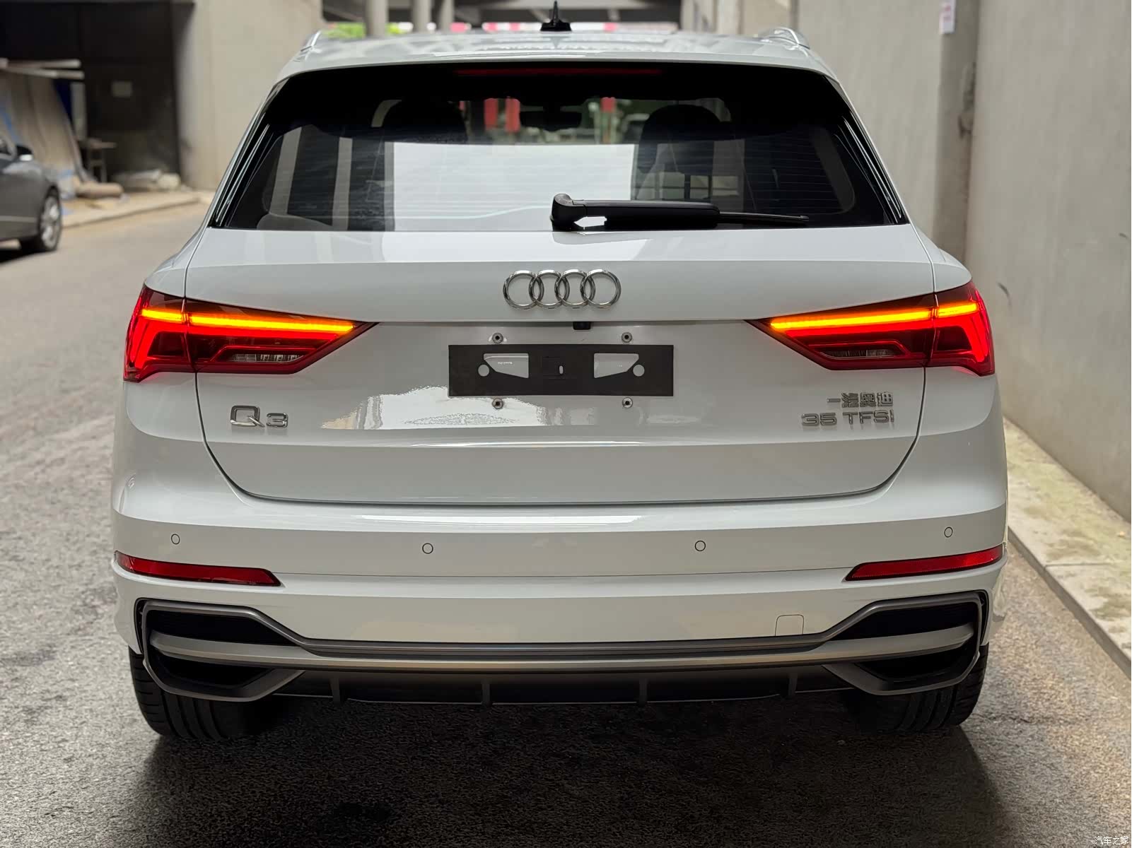 Audi Q3, 2023 все фото
