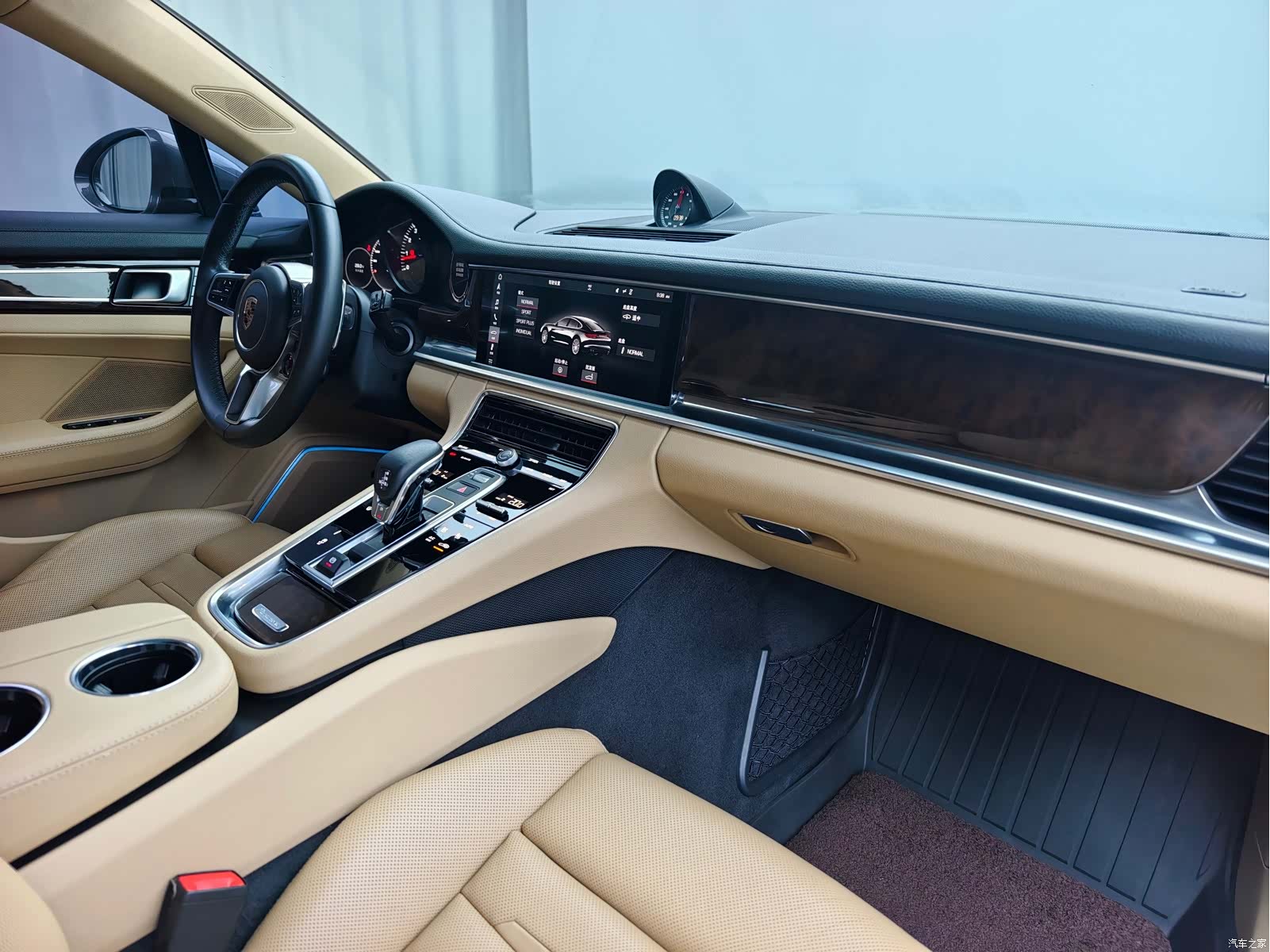 Porsche Panamera, 2017 12