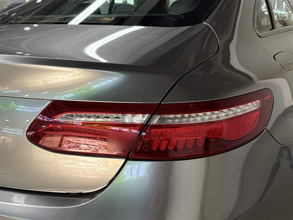 Mercedes-Benz E-class Mercedes-Benz E-class