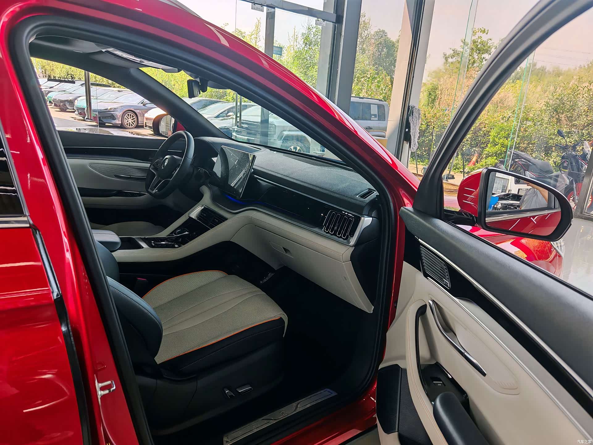 BYD Song, 2022 17