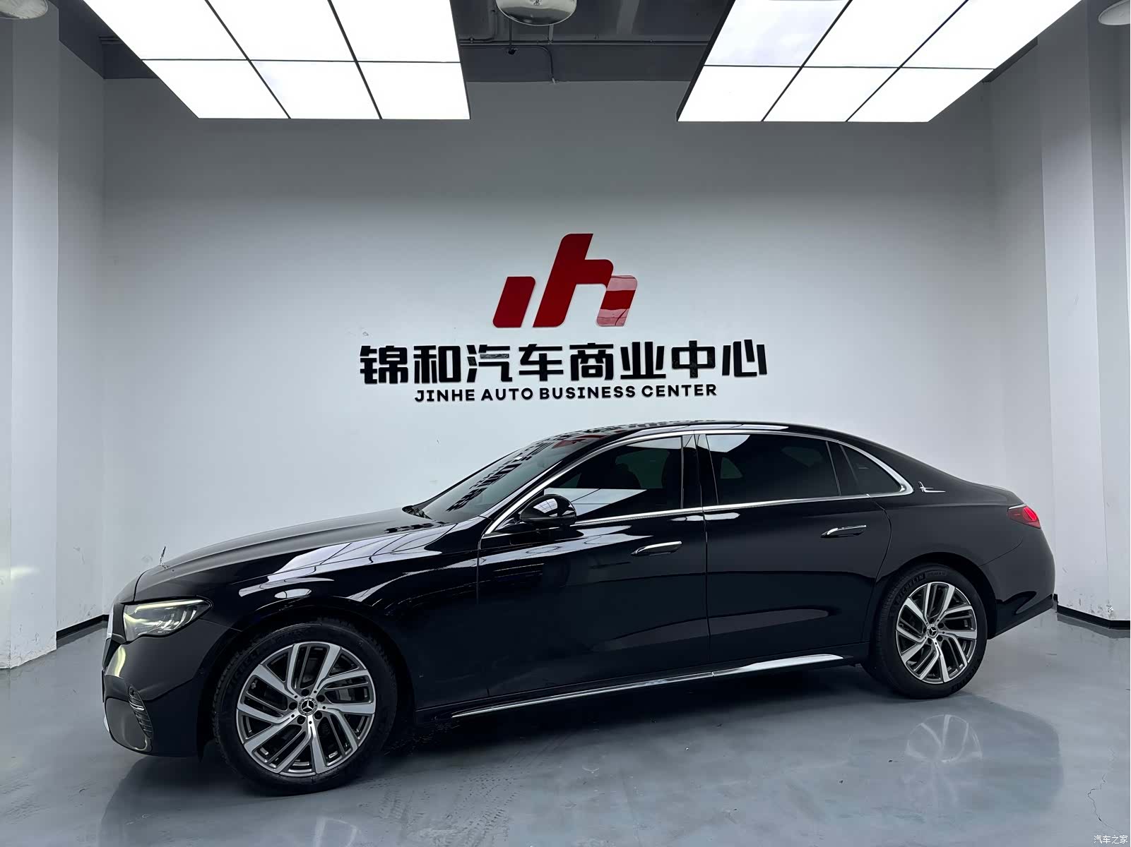 Mercedes-Benz E-Class, 2025 все фото