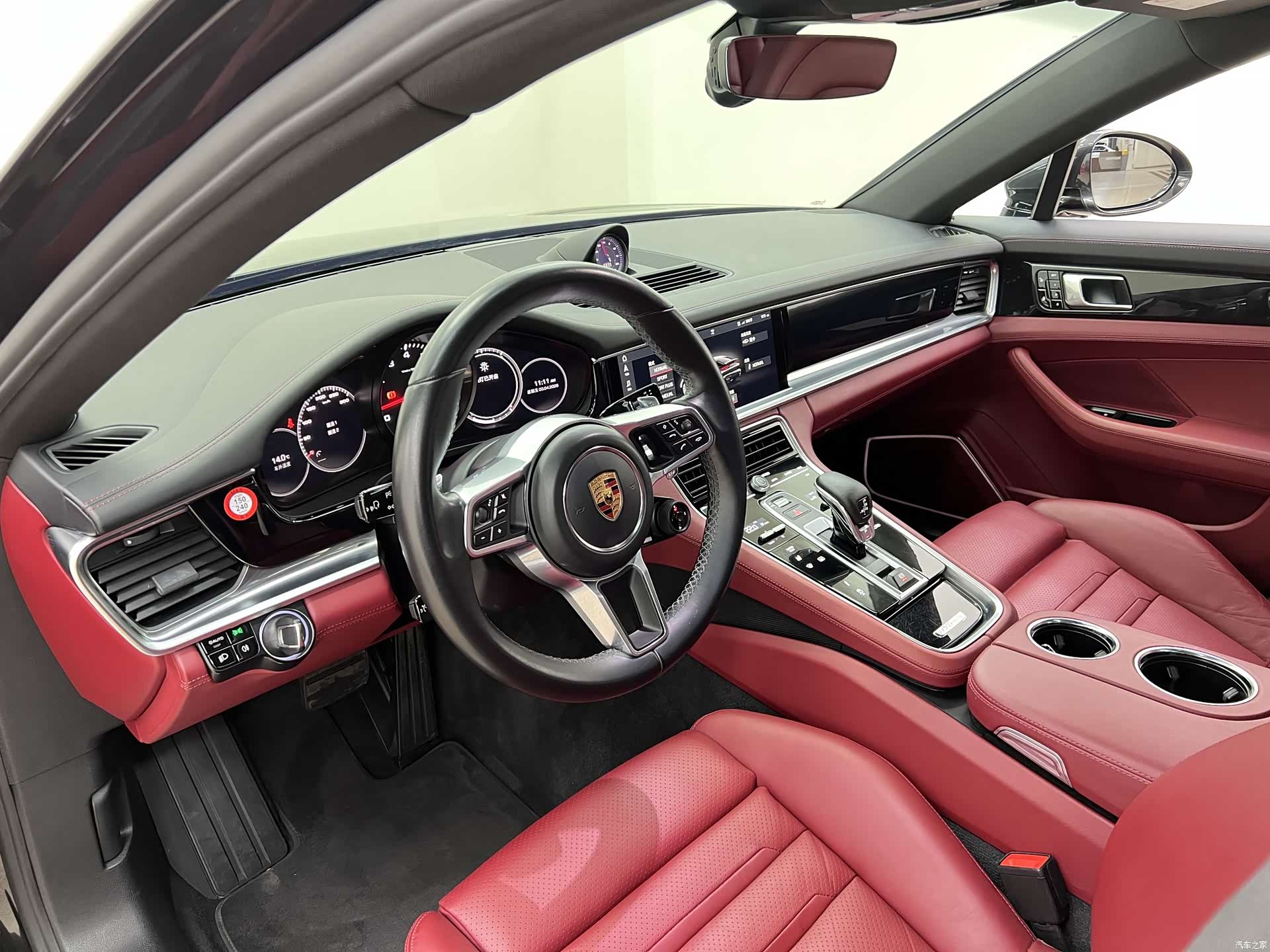 Porsche Panamera, 2017 9