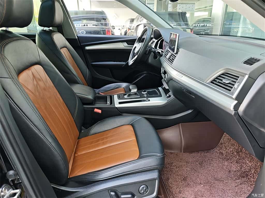 Audi Q5L, 2020 12