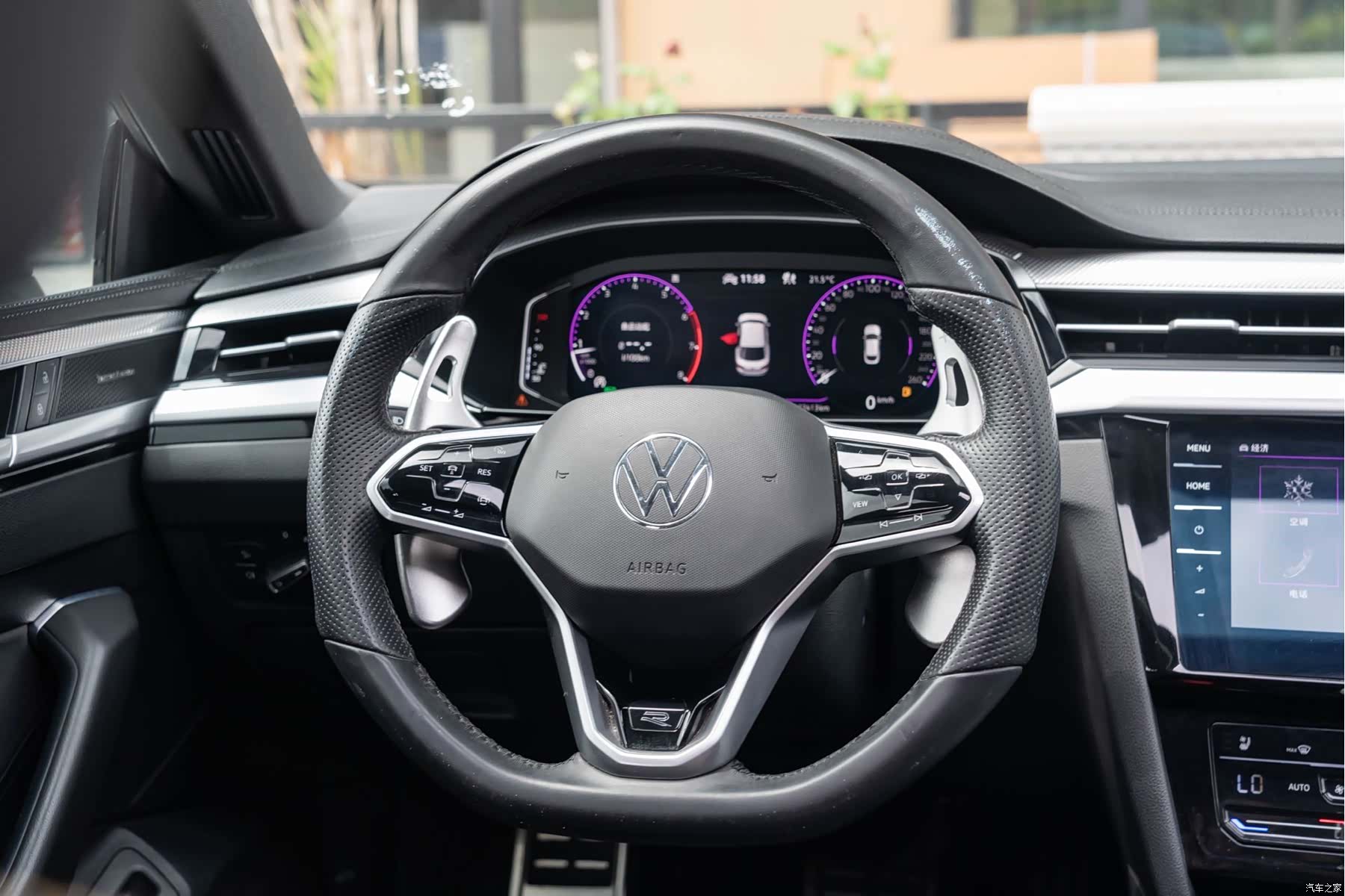 Volkswagen CC, 2022 25