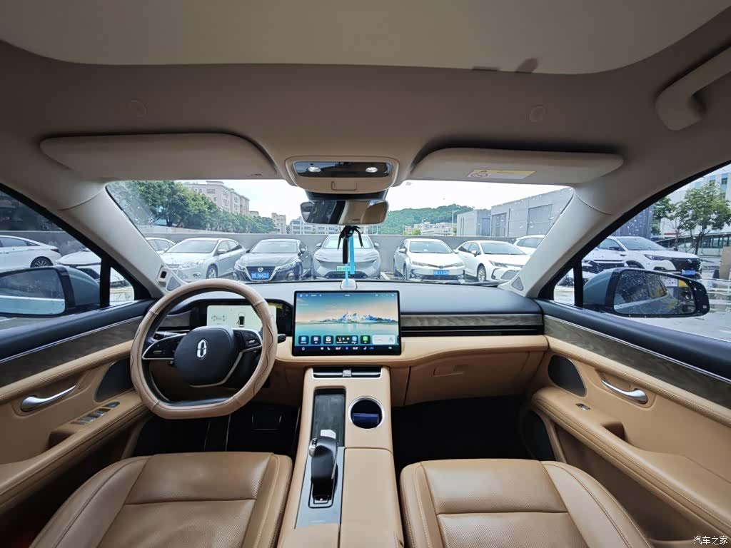 AITO M5, 2022 3