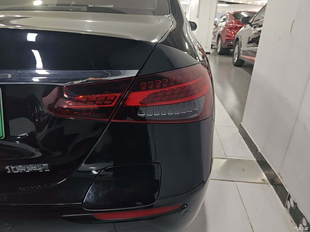 Mercedes-Benz E-Class, 2022 8