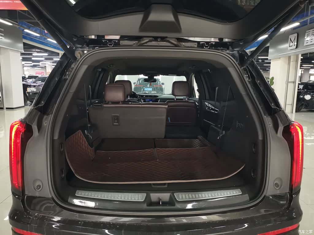 Cadillac XT6, 2021 19