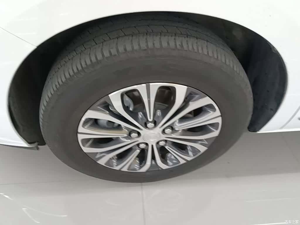 Buick GL8, 2022 23