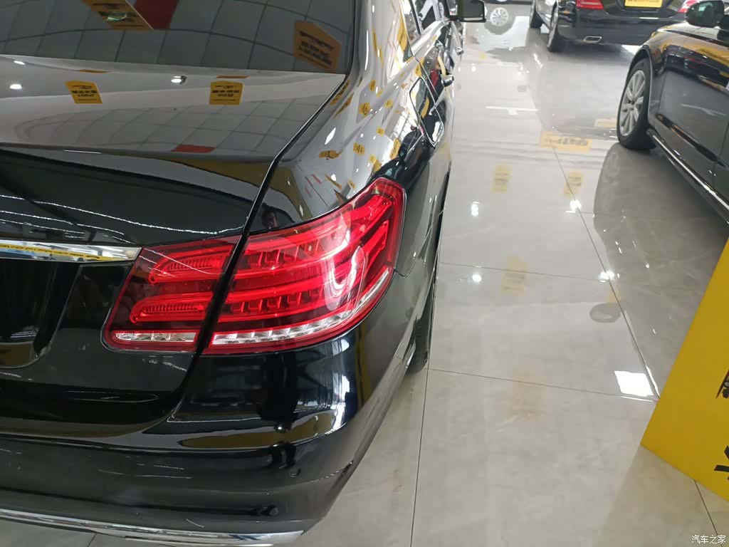 Mercedes-Benz E-Class, 2015 24