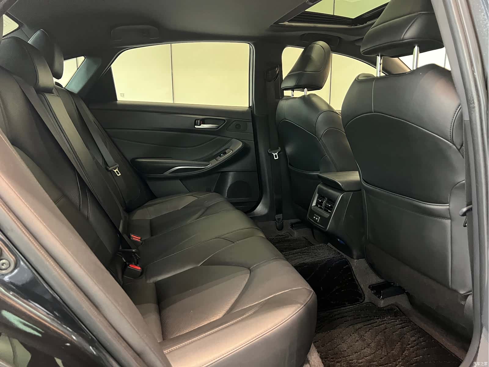 Toyota Avalon, 2022 11