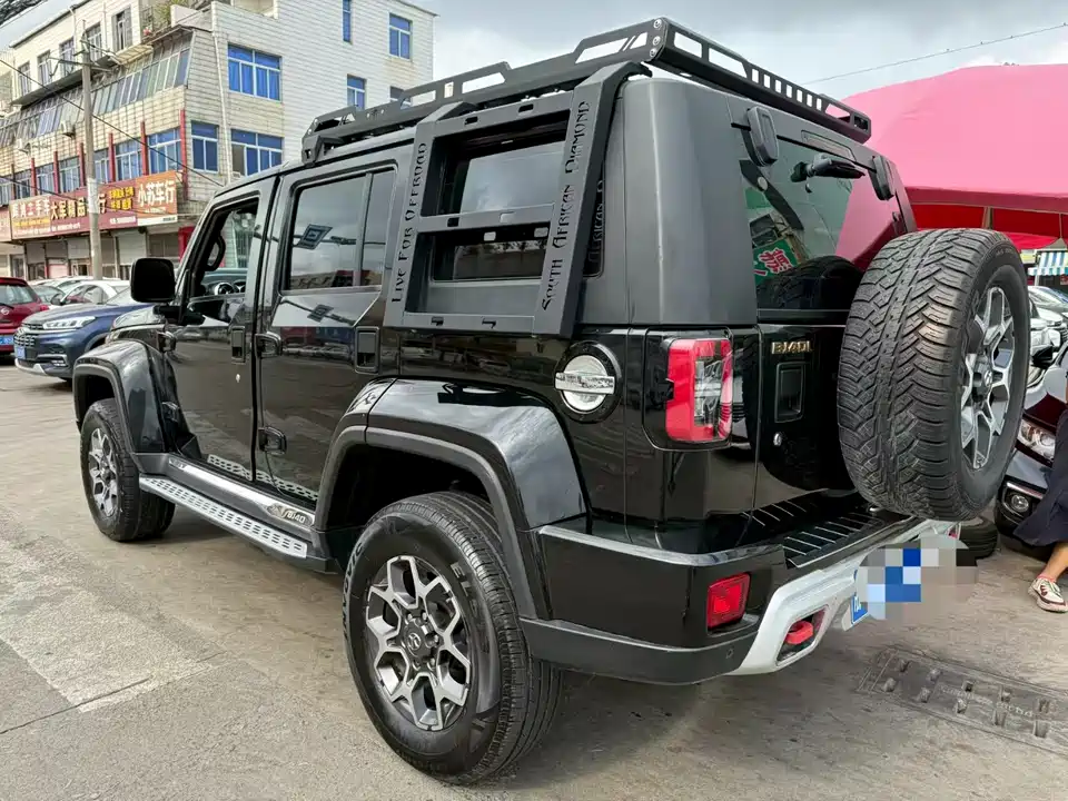 Beijing BJ40