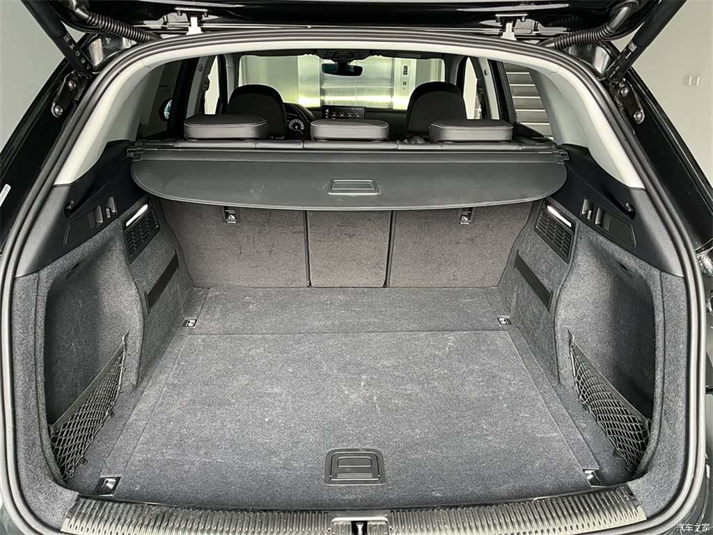 Audi Q5L, 2022 9