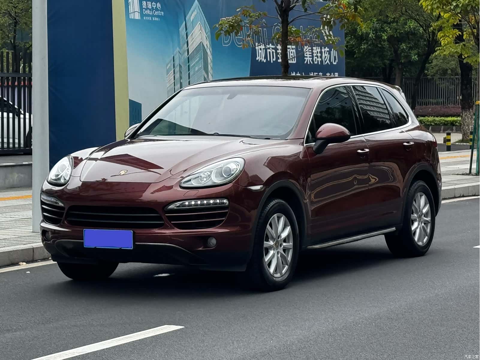 Porsche Cayenne, 2013 1