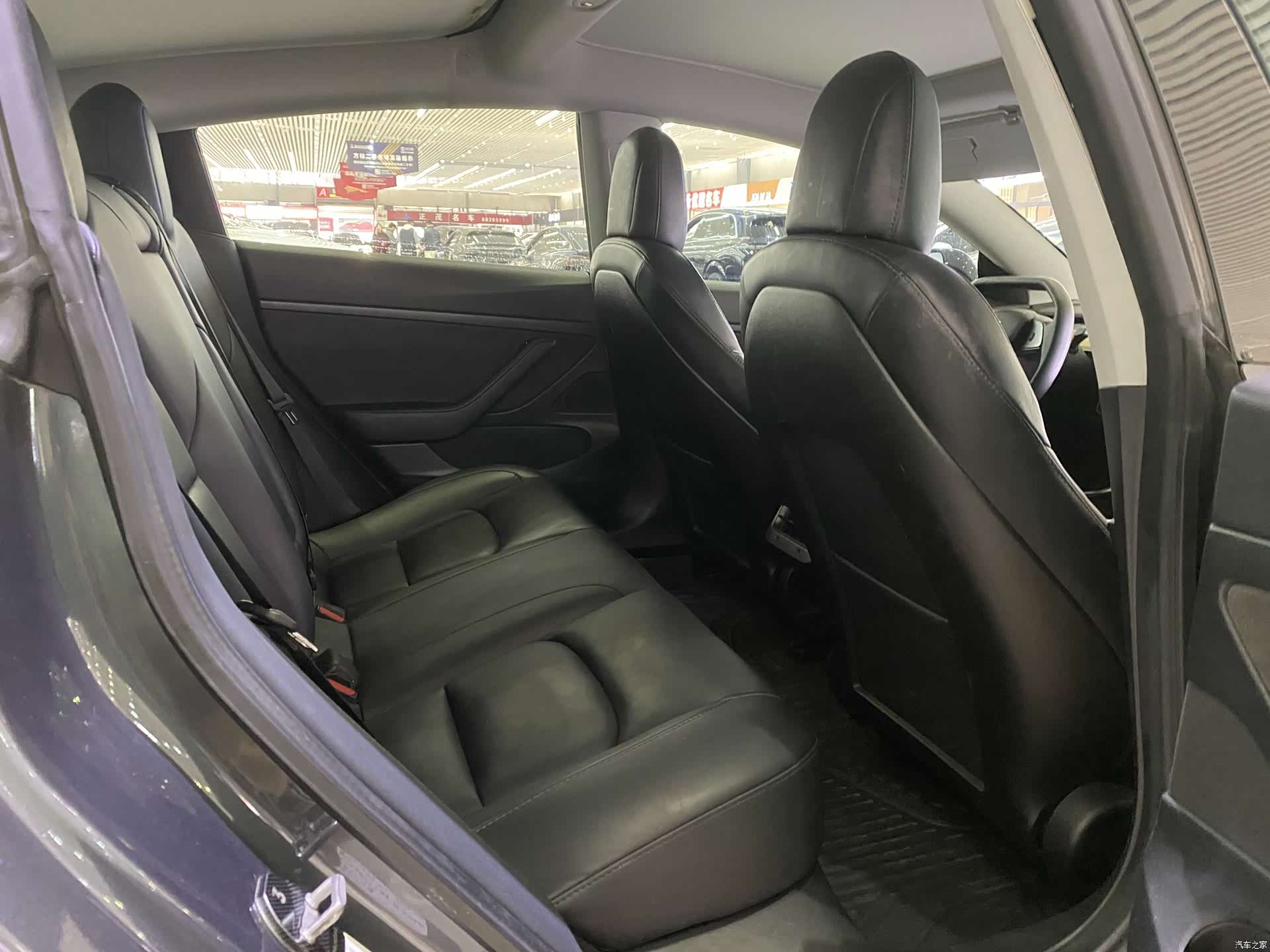 Tesla Model 3, 2020 7