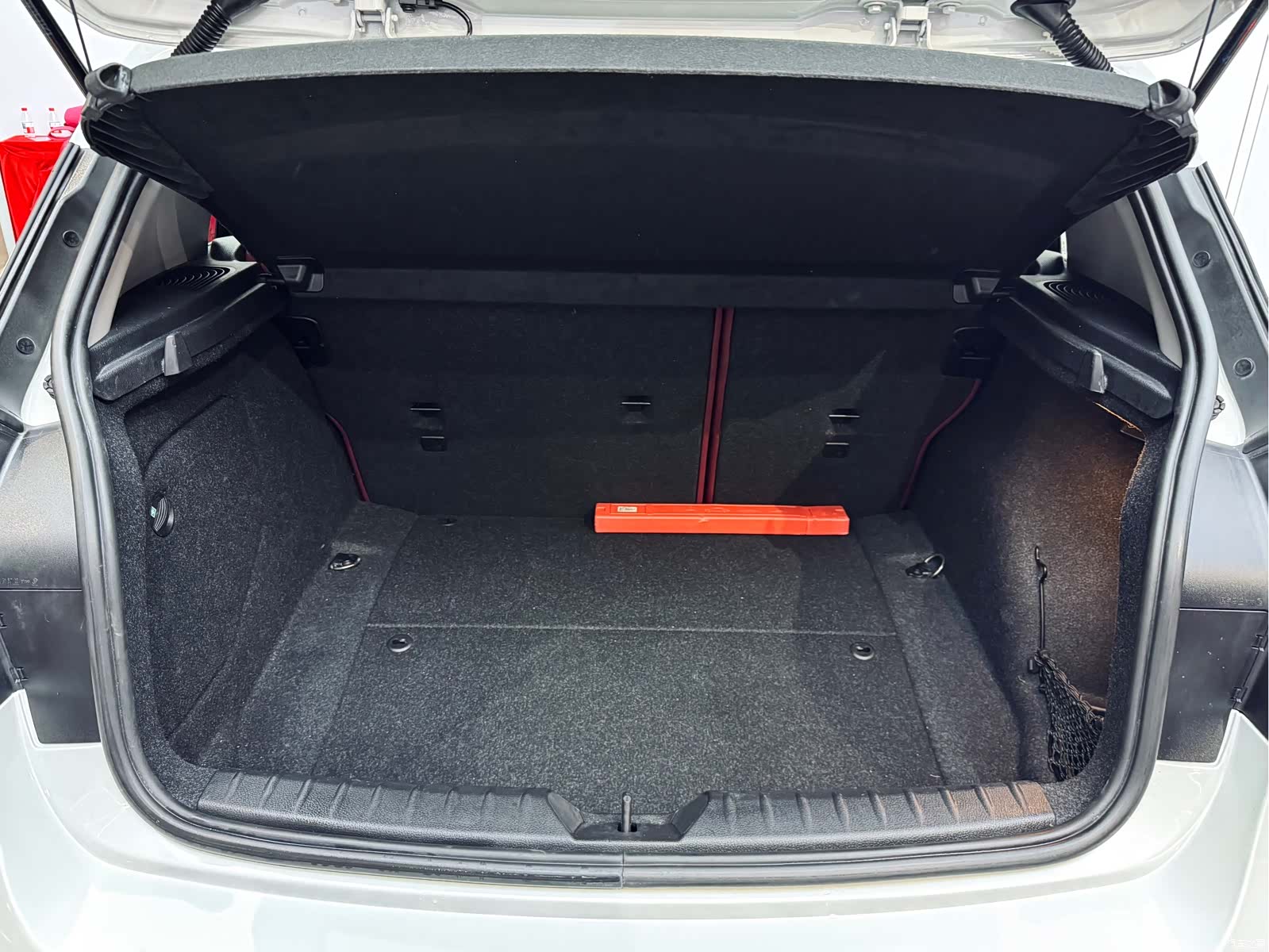 BMW 1 Series, 2019 25