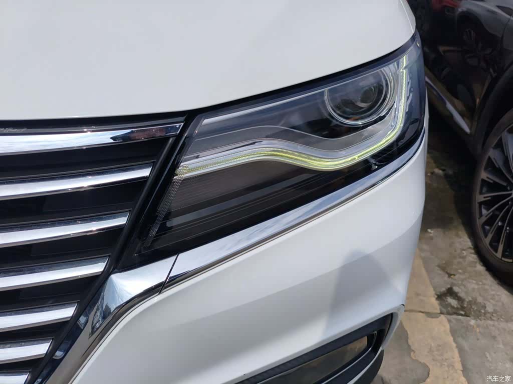 Roewe RX5, 2021 24