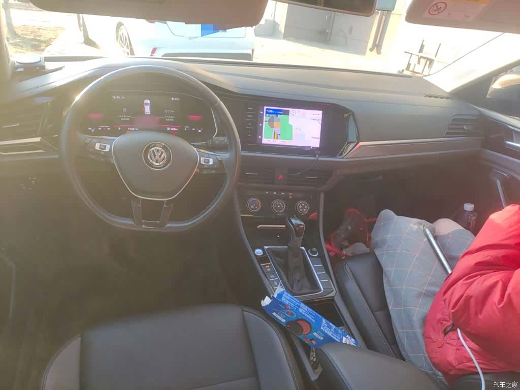 Volkswagen Sagitar, 2022 13