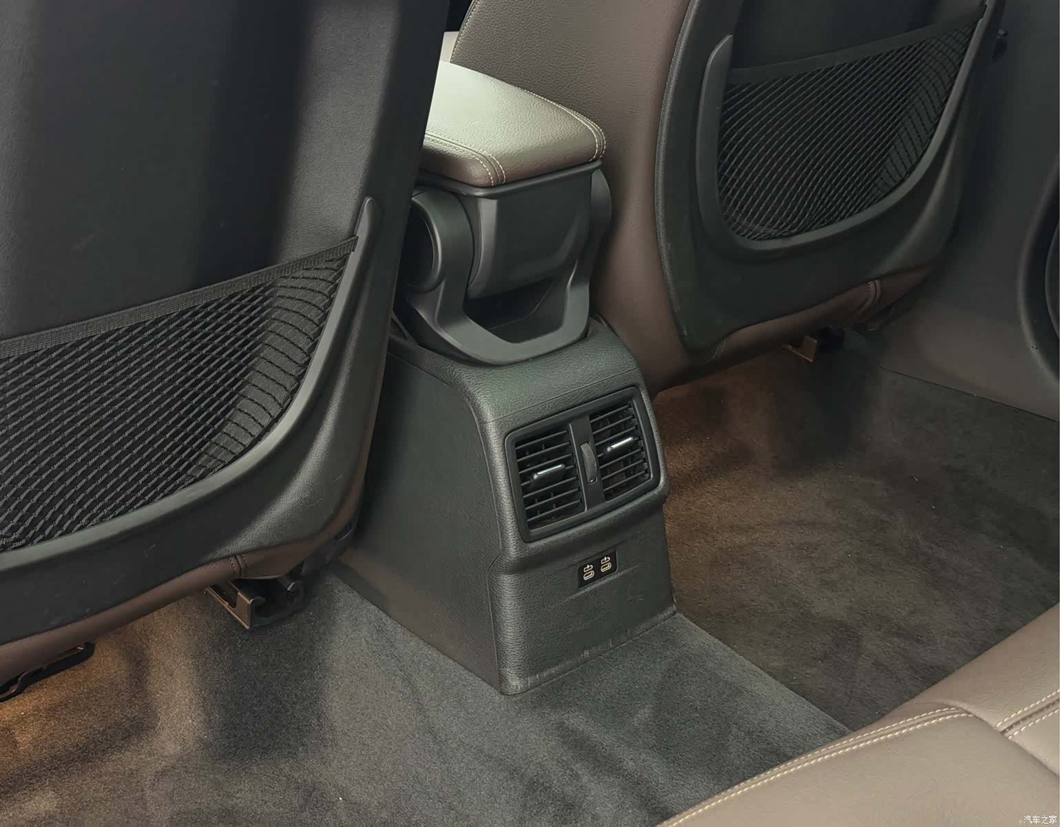 BMW X1, 2021 11