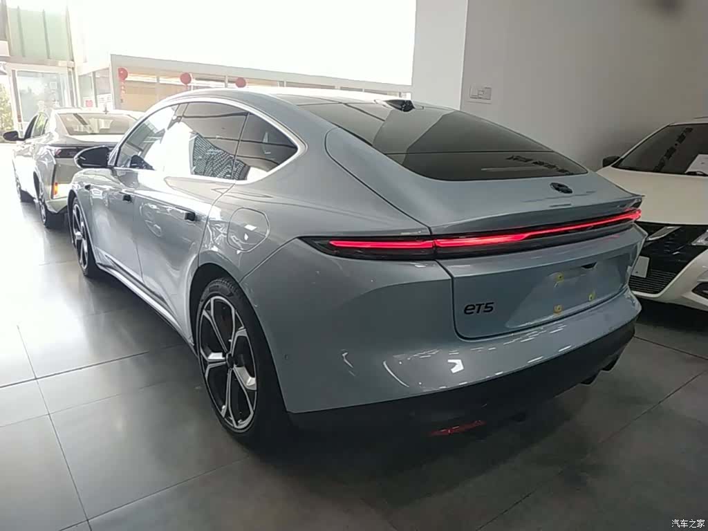 NIO ET5, 2024 все фото